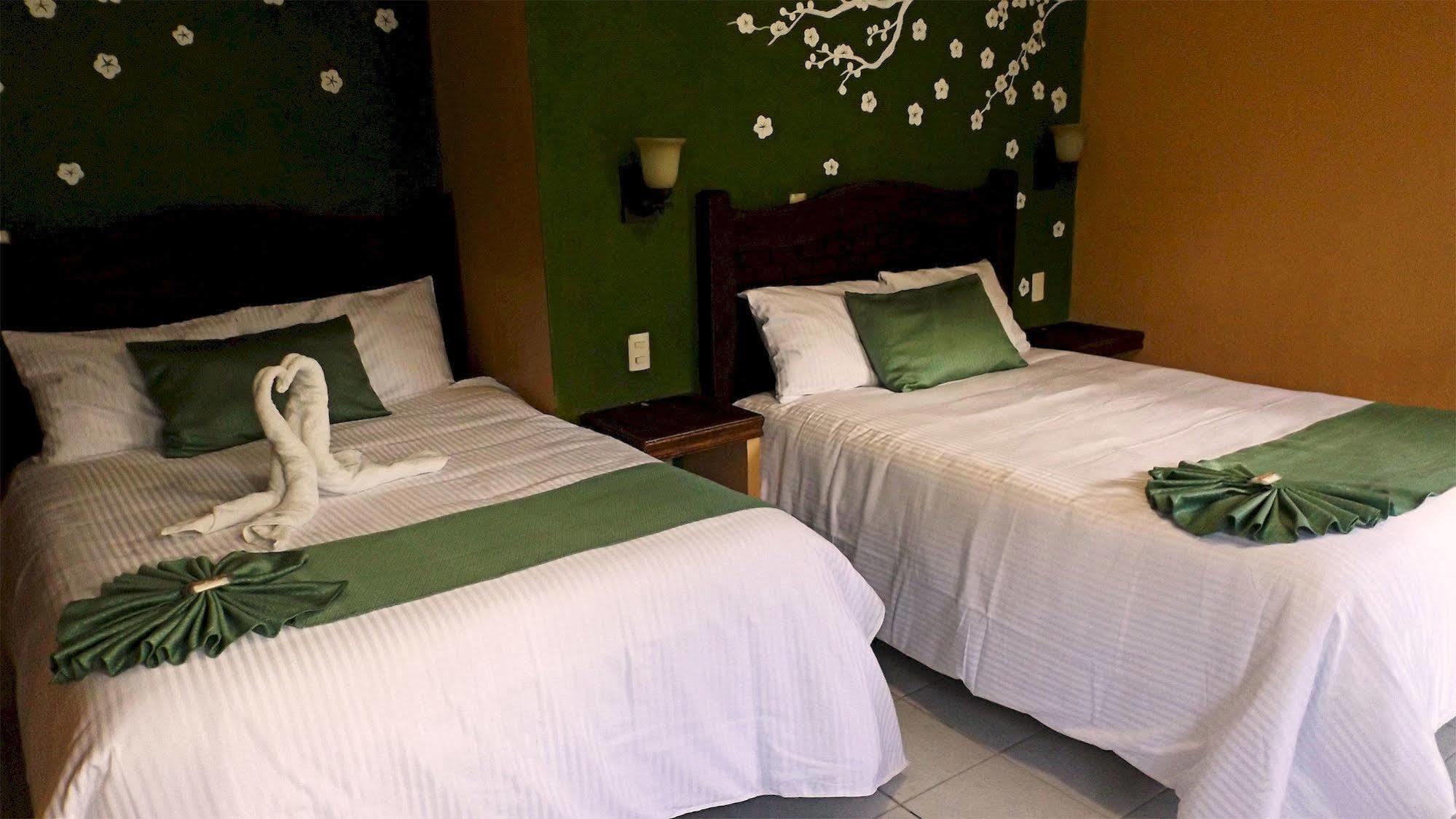 Hotel Posada Las Casas San Cristóbal de Las Casas Eksteriør billede